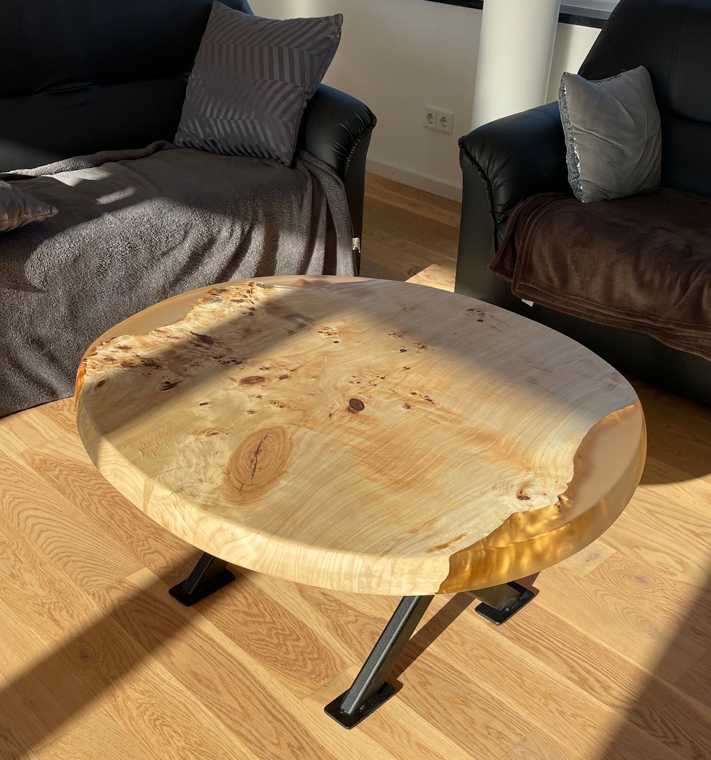 Maserpappel Couchtisch rund 90cm