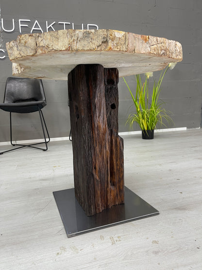 Couchtisch Beistelltisch versteinertes Holz auf Eichensockel
