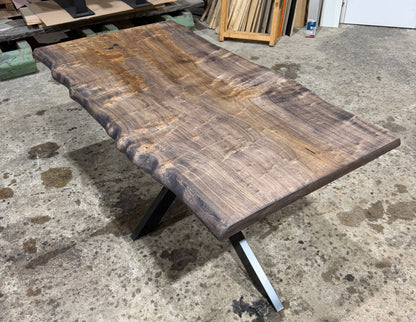 Platane Tischplatte mit Baumkante 200x90x4cm dunkel geölt