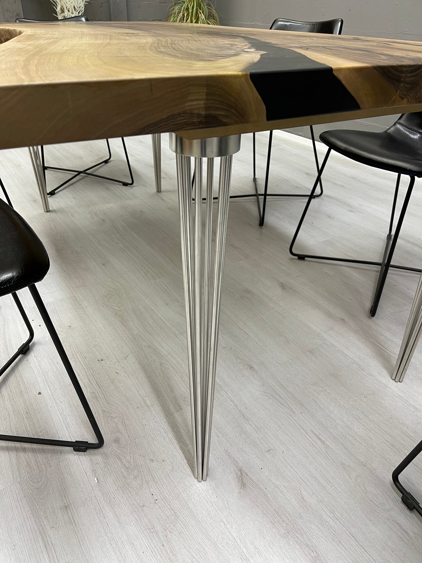 Tischgestell Haarnadelbeine Edelstahl sehr exclusiv