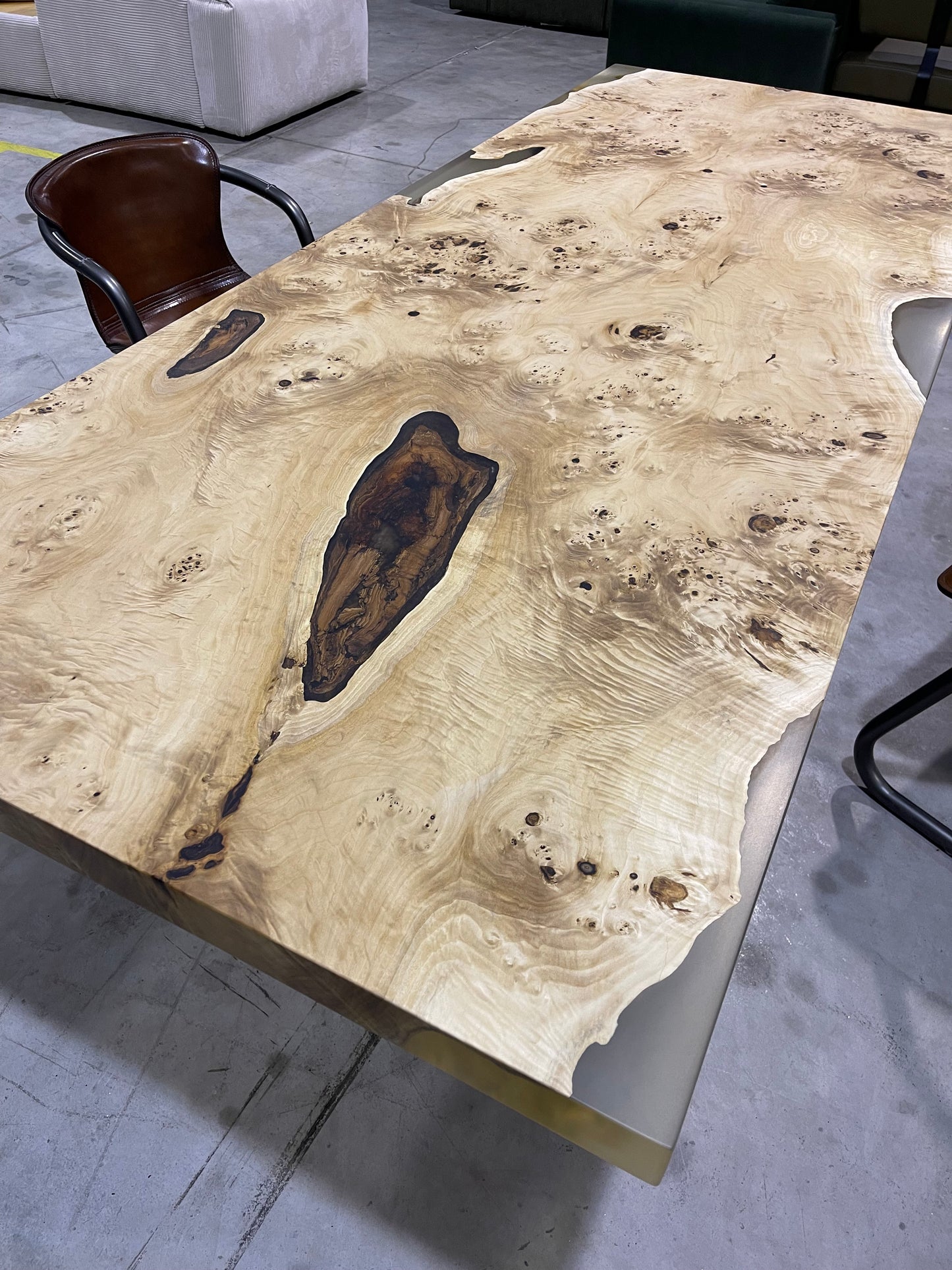 Maserpappel Tischplatte mit gerader Kante