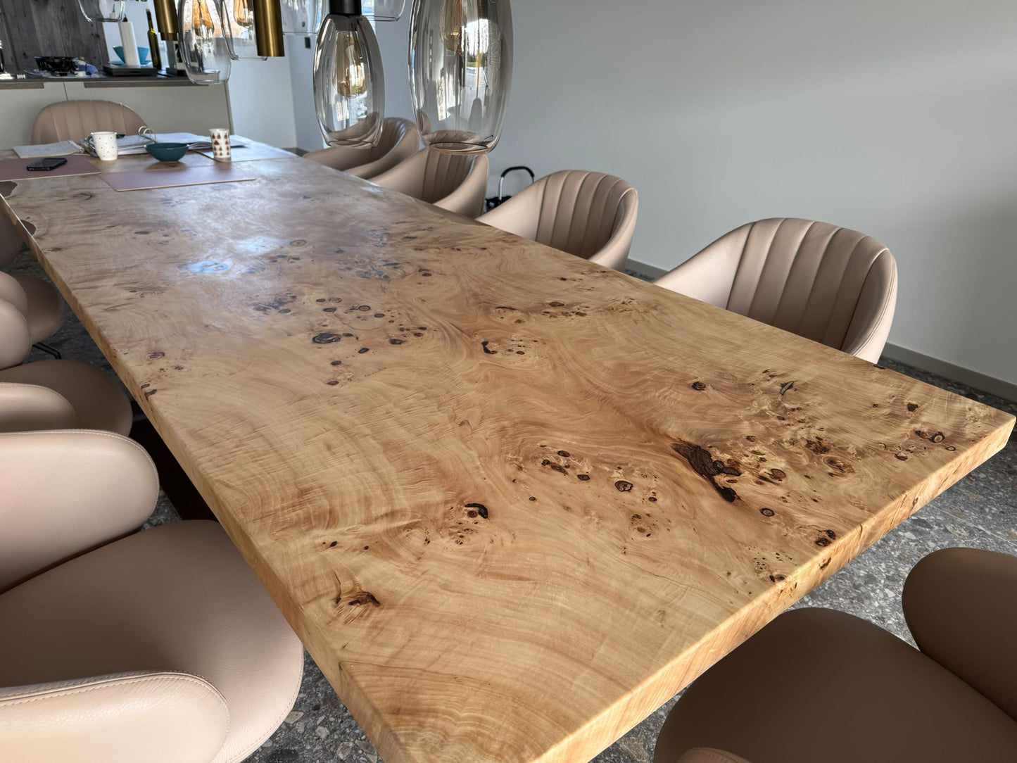 Maserpappel Tisch mit gerader Kante Lang